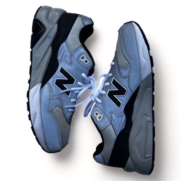 NEW BALANCE 580 - Picture 3 of 10